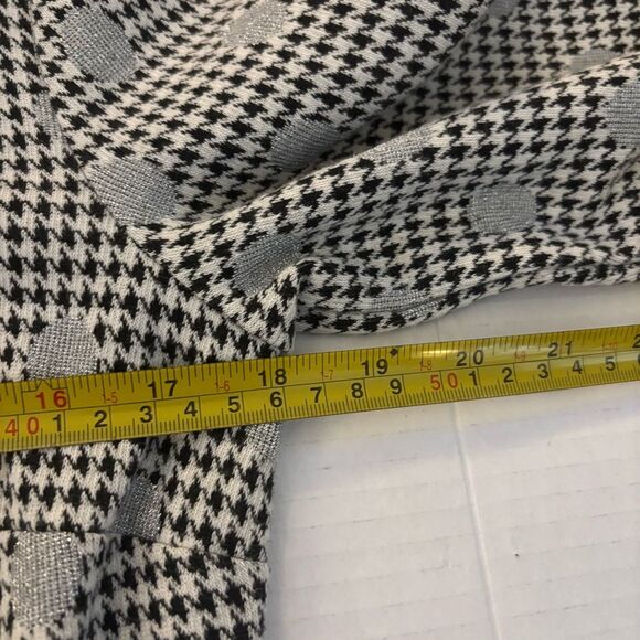 Talbots Medium Jacquard Dot Houndstooth Knit Bateau Neck Sweater Top Black/White - Picture 10 of 12